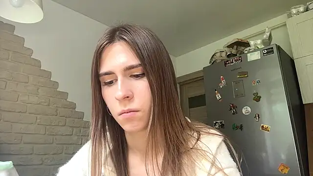 ZaraGuyette webcam