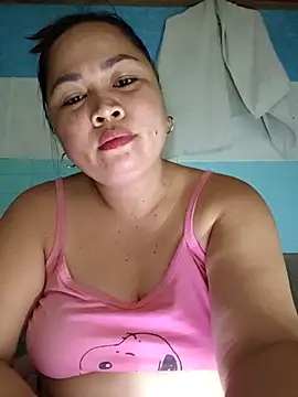 Sweetlorie_83 webcam