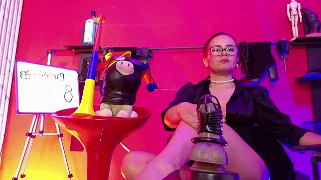 MistressSlut1 webcam