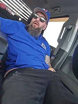 Beardedtattood webcam