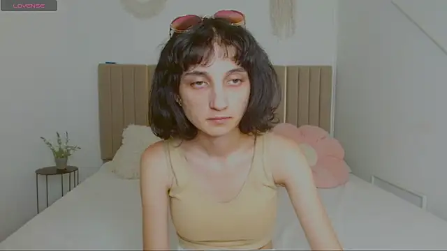 Little_zoi webcam