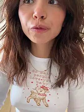 Adriennesexxx webcam