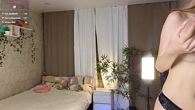 AnnyiBlue webcam