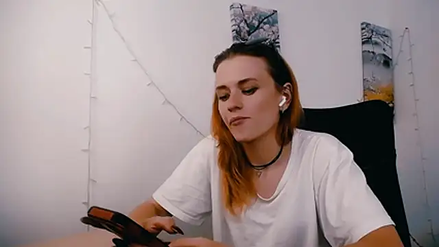 PeppyMia webcam