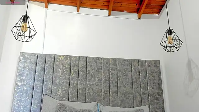 Calvin_Hunter webcam