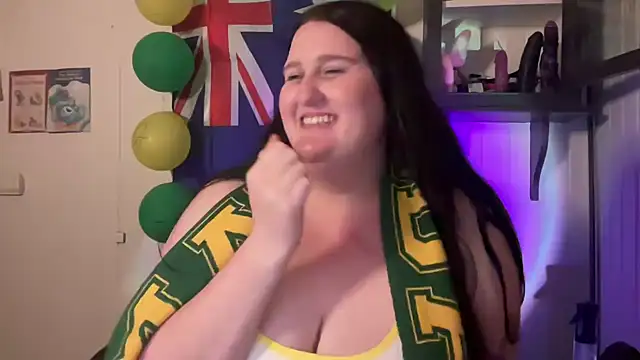 xopeachybaby webcam