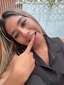 Kimmiebellarie webcam