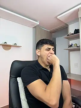 MarkAiken webcam