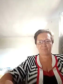 NikolettaLove077 webcam