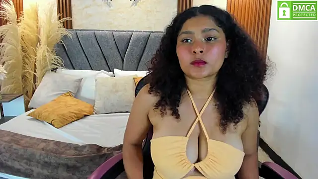 Izzy_lux