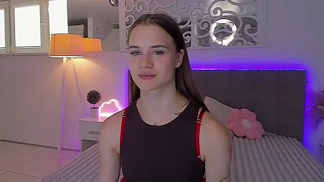 LuisaClover webcam