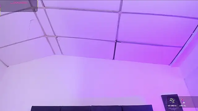 april_jones05