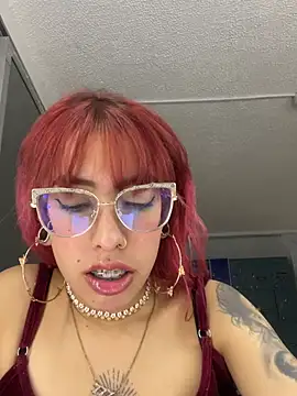 MeraSecretXXX webcam
