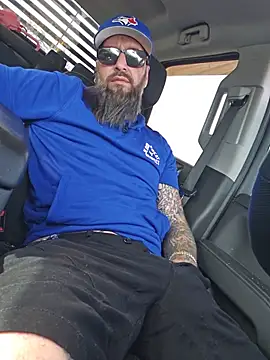 Beardedtattood webcam