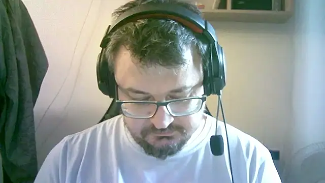 SirAbuser webcam