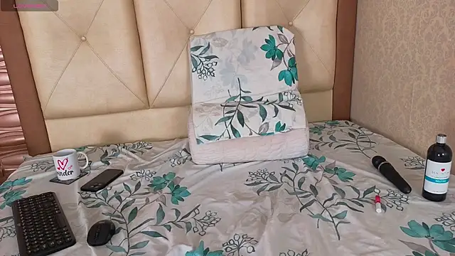 Miladiosa webcam