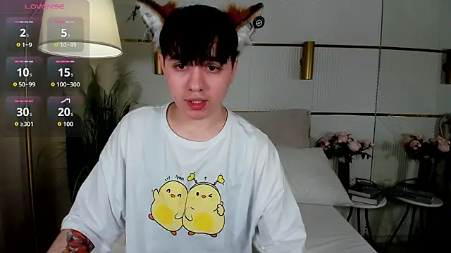 FetishFox webcam
