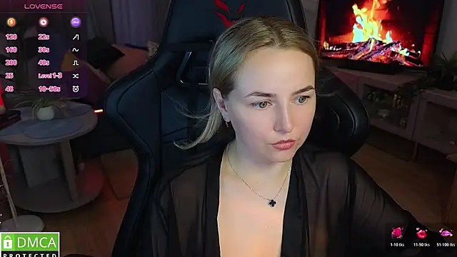 Mira_Mermayd webcam