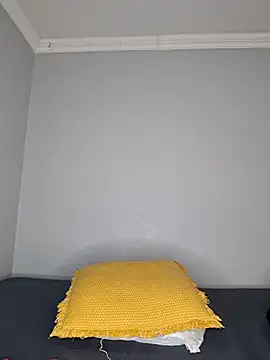 CertifiedhottieXOXO webcam