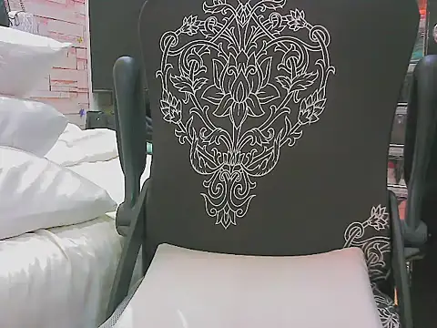 keepmepregnantT webcam