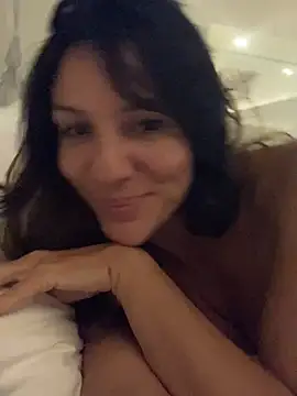 AnnaFlowerBabe webcam