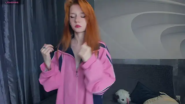 TarynPalek webcam