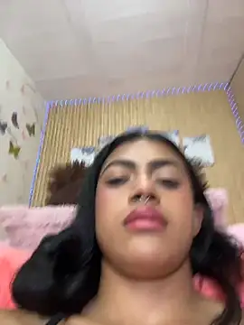 Moonceleste live cam on StripChat