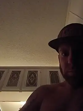 Clarkodile95 webcam