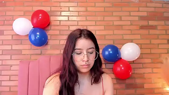 Amy_joones webcam