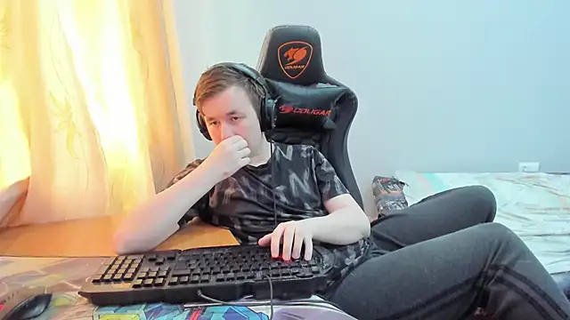 iliaskrislove webcam