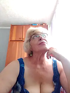 52MiaLove02 webcam