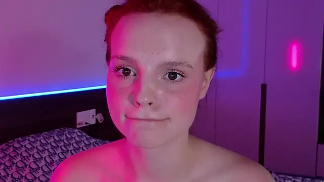 mollybossy webcam
