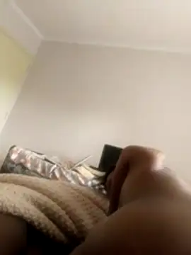 _BubblyRobny webcam