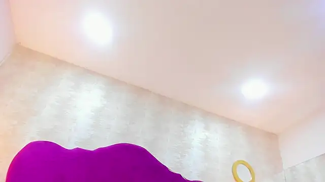 AlexaGill webcam