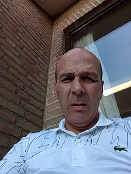 Iulian81 webcam