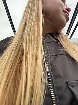 Liza_risky webcam