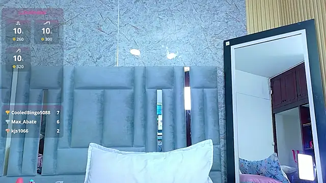 veronicaroose_ webcam