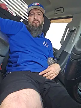 Beardedtattood live sex cam