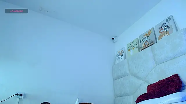 elizawiliamst webcam