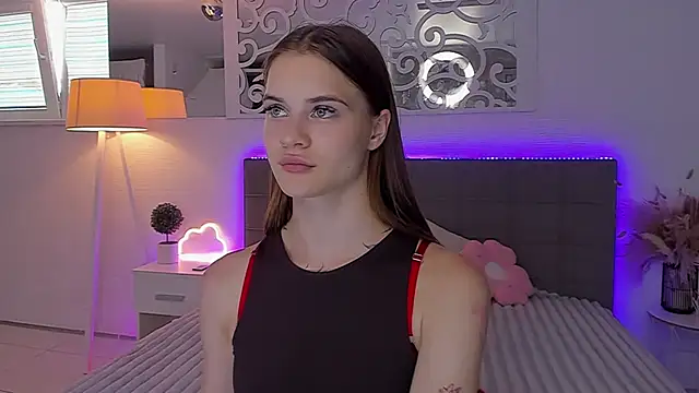 LuisaClover webcam