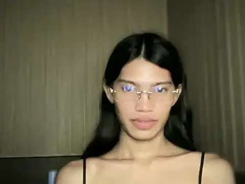 Yourgoddess_jayve webcam