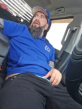 Beardedtattood webcam