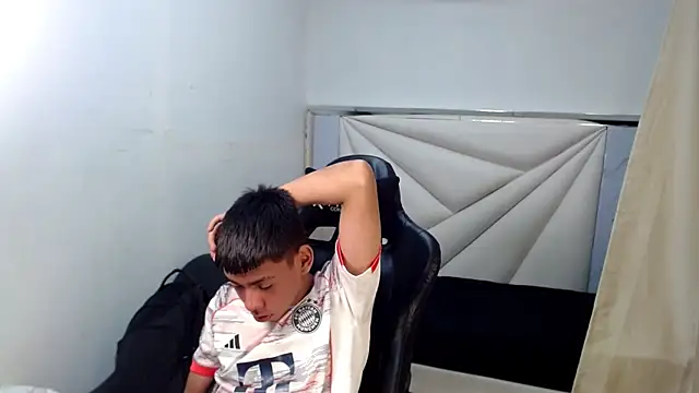 Liarr_ webcam