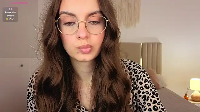 Real_cutie1 webcam