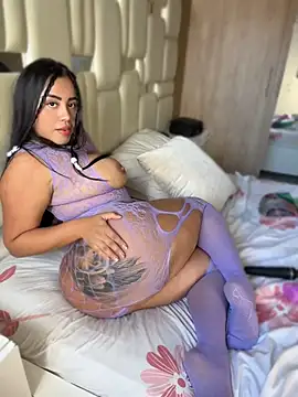 emily-Hornyy webcam