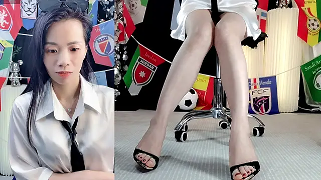 Lynnalltop-165-KeKe webcam