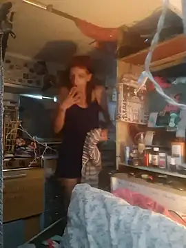 whitetrashdirtyslut webcam