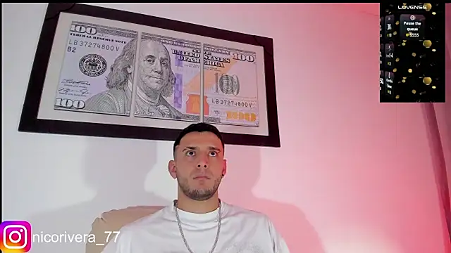 nico_rivera webcam