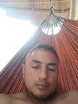 knox_zeque webcam