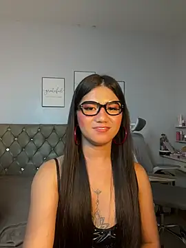 JassmineLove webcam